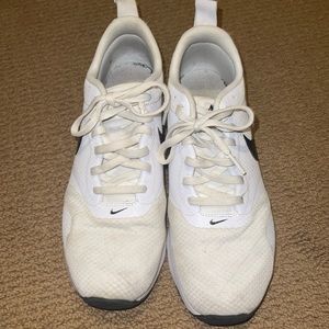 Nike tennis shoes